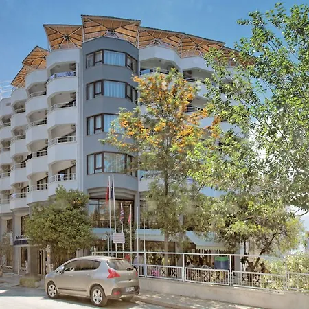 Grand Kurdoglu 库萨达斯