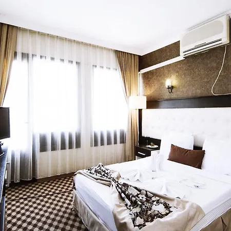 Hotel Grand Kurdoglu 4*