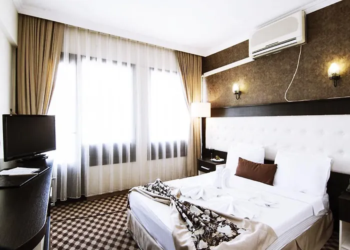 Hotel Grand Kurdoglu 4*