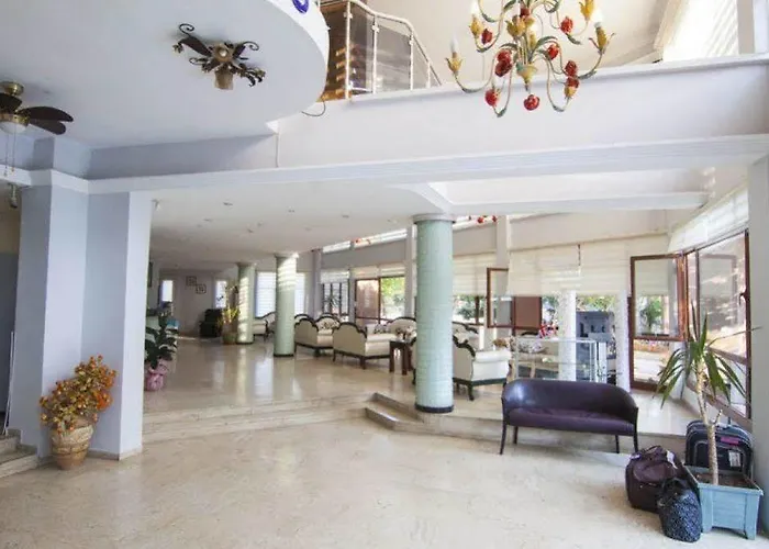 Hotel Grand Kurdoglu Kusadası